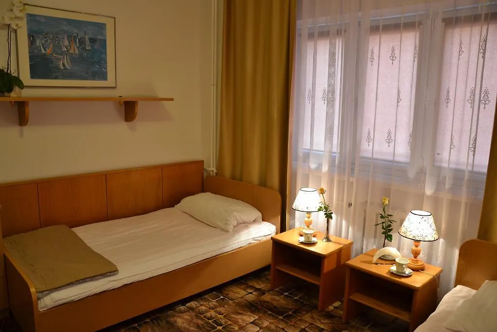 Karat Bed & Breakfast Warsaw