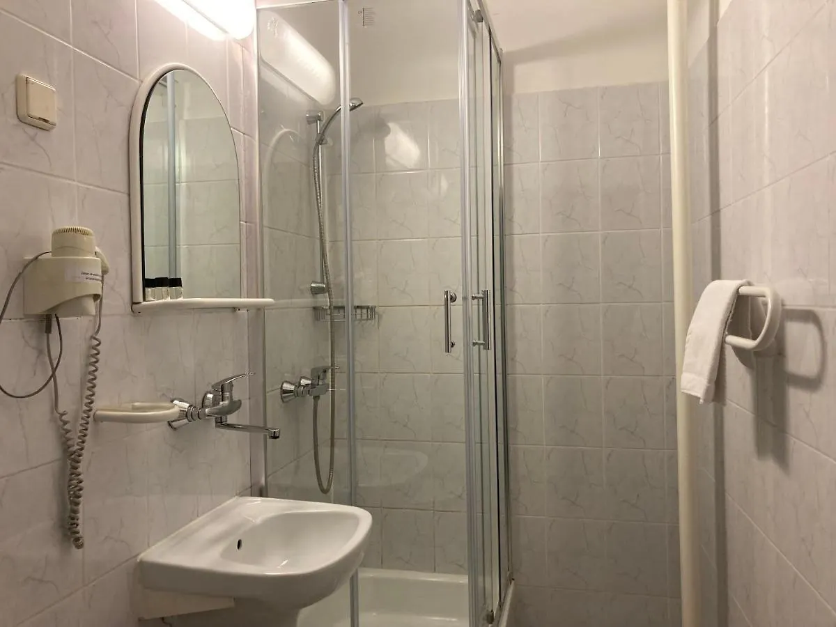 Karat Bed & Breakfast Warsaw