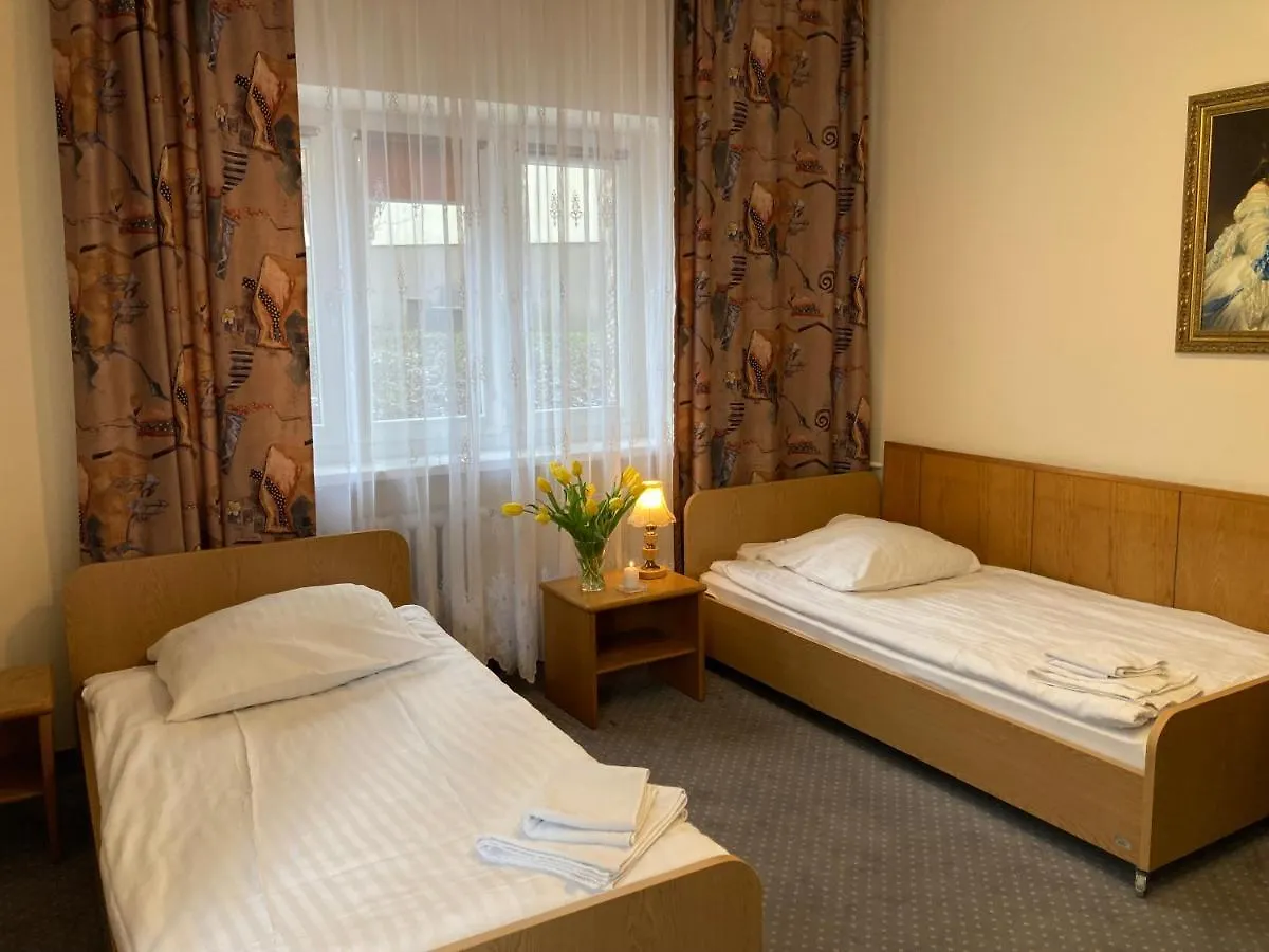 Karat Bed & Breakfast Warsaw Poland