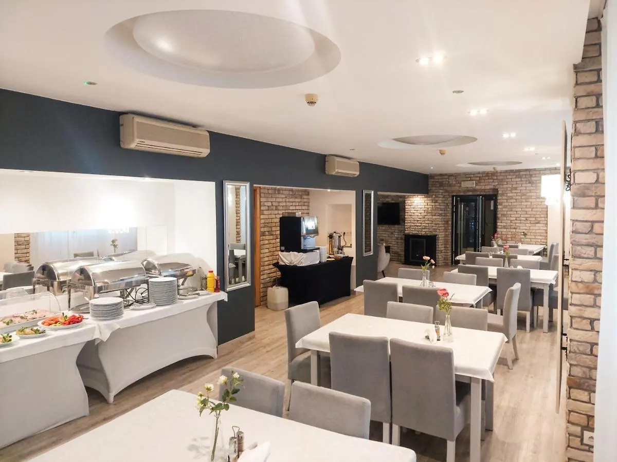 Karat Bed & Breakfast Warsaw