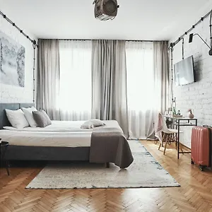 Arthotel Stalowa 52 Варшава