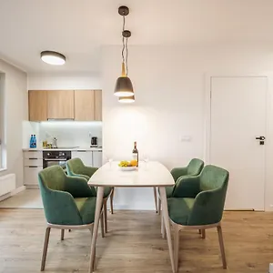 https://marina-apartments.hotelswroclaw.com