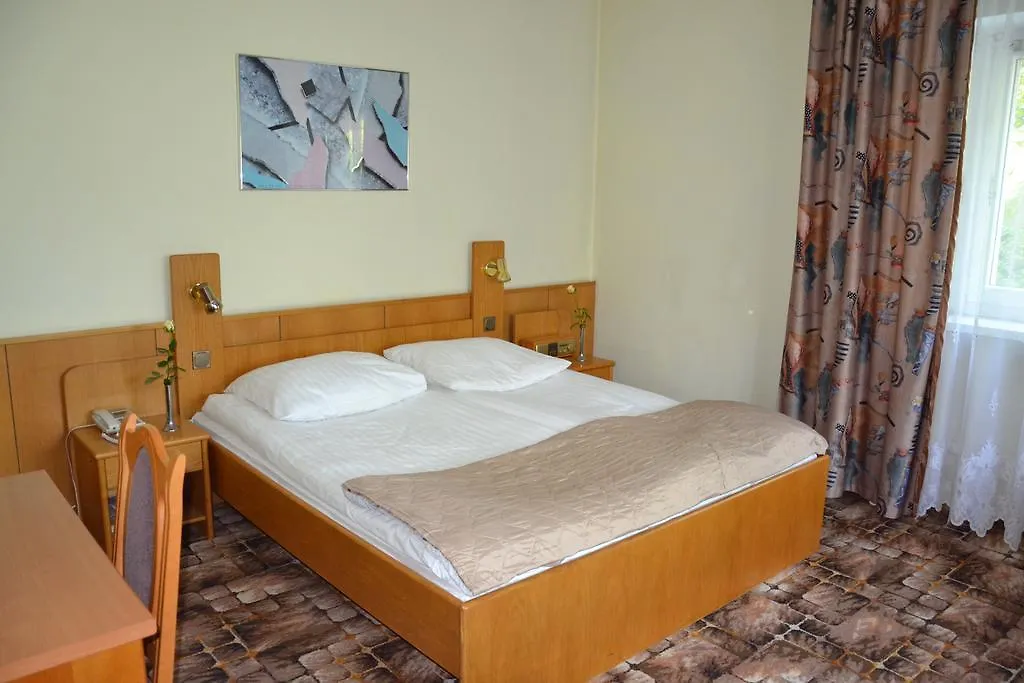 Karat Bed and Breakfast Βαρσοβία 2*,  Πολωνία