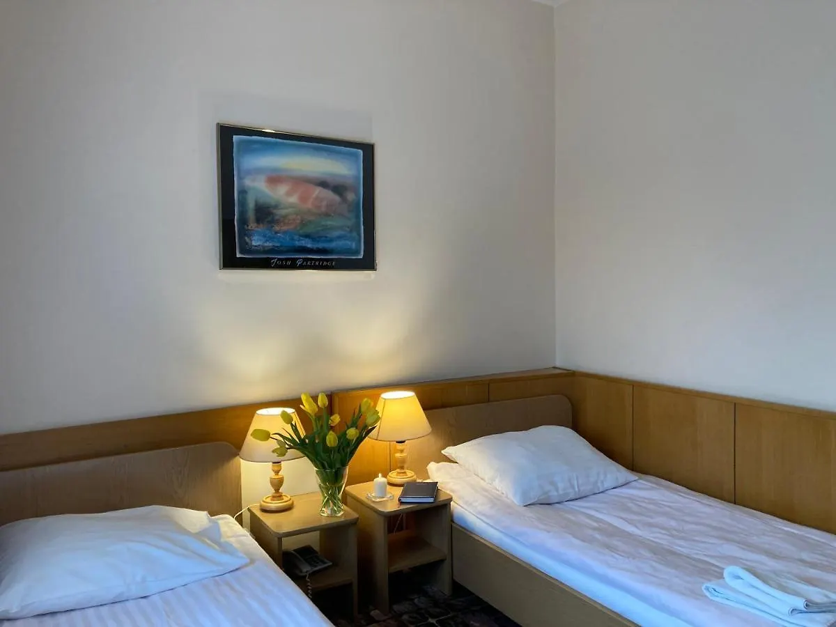 Karat Bed & Breakfast Warsaw