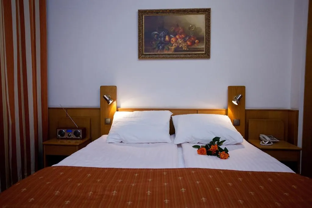 Karat Bed & Breakfast Warsaw